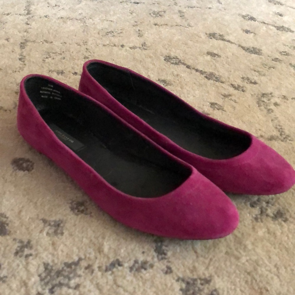 Fuchsia suede Ann Taylor flats